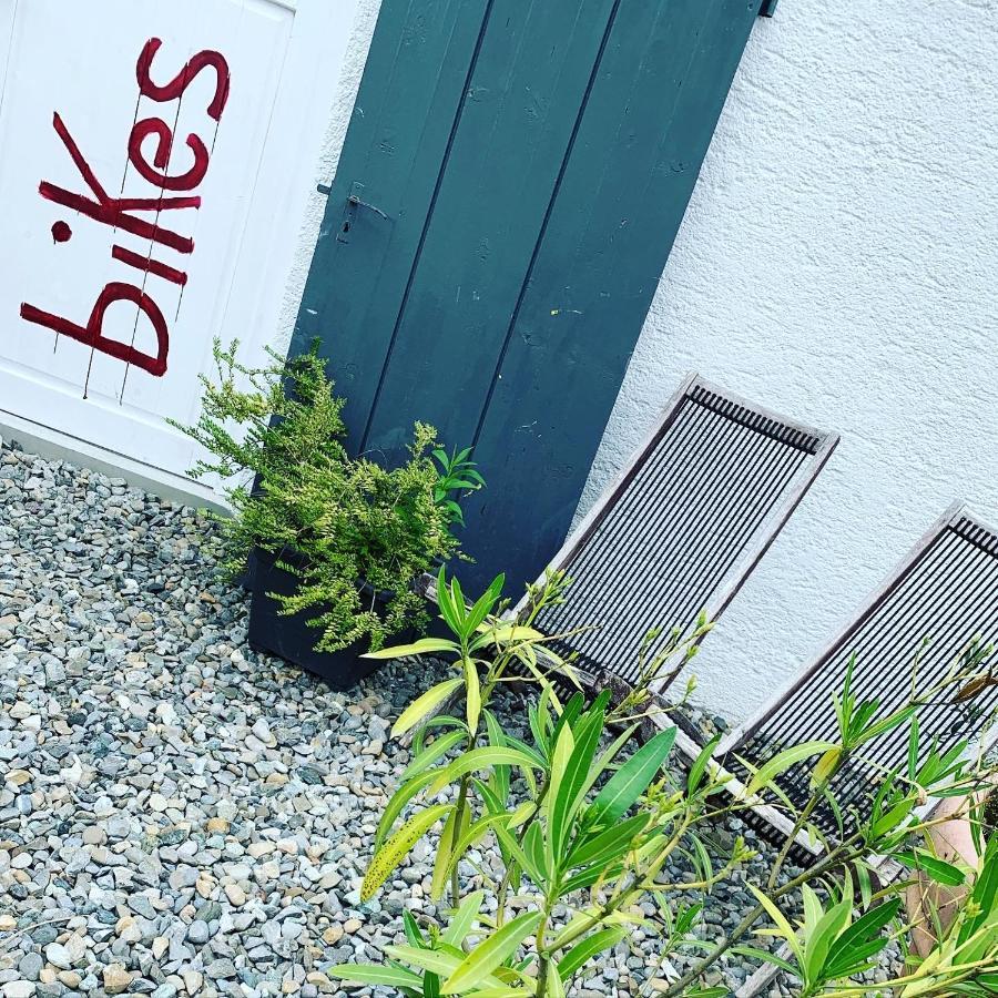 Hacienda Rooms Friedrichshafen Exterior photo