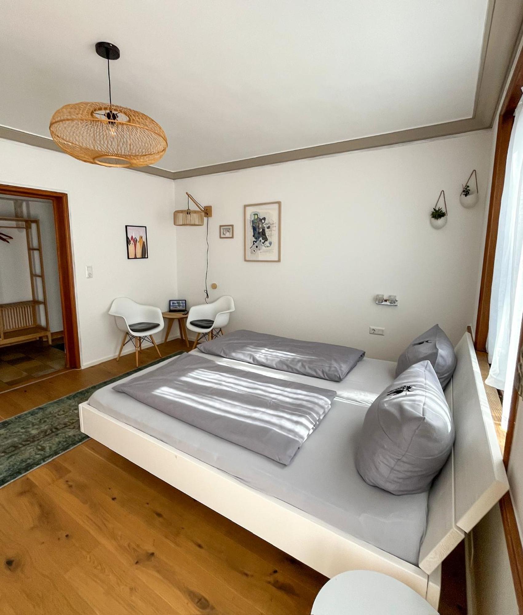 Hacienda Rooms Friedrichshafen Exterior photo