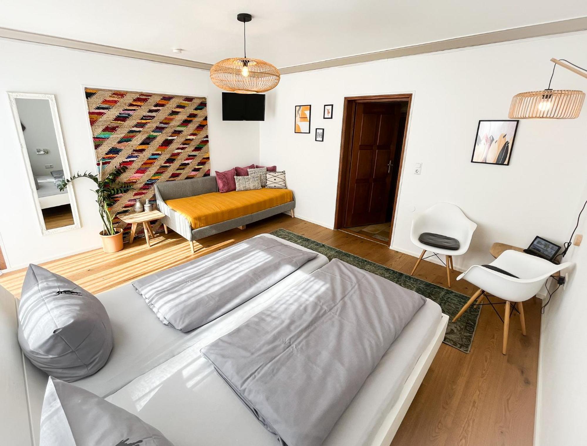 Hacienda Rooms Friedrichshafen Exterior photo